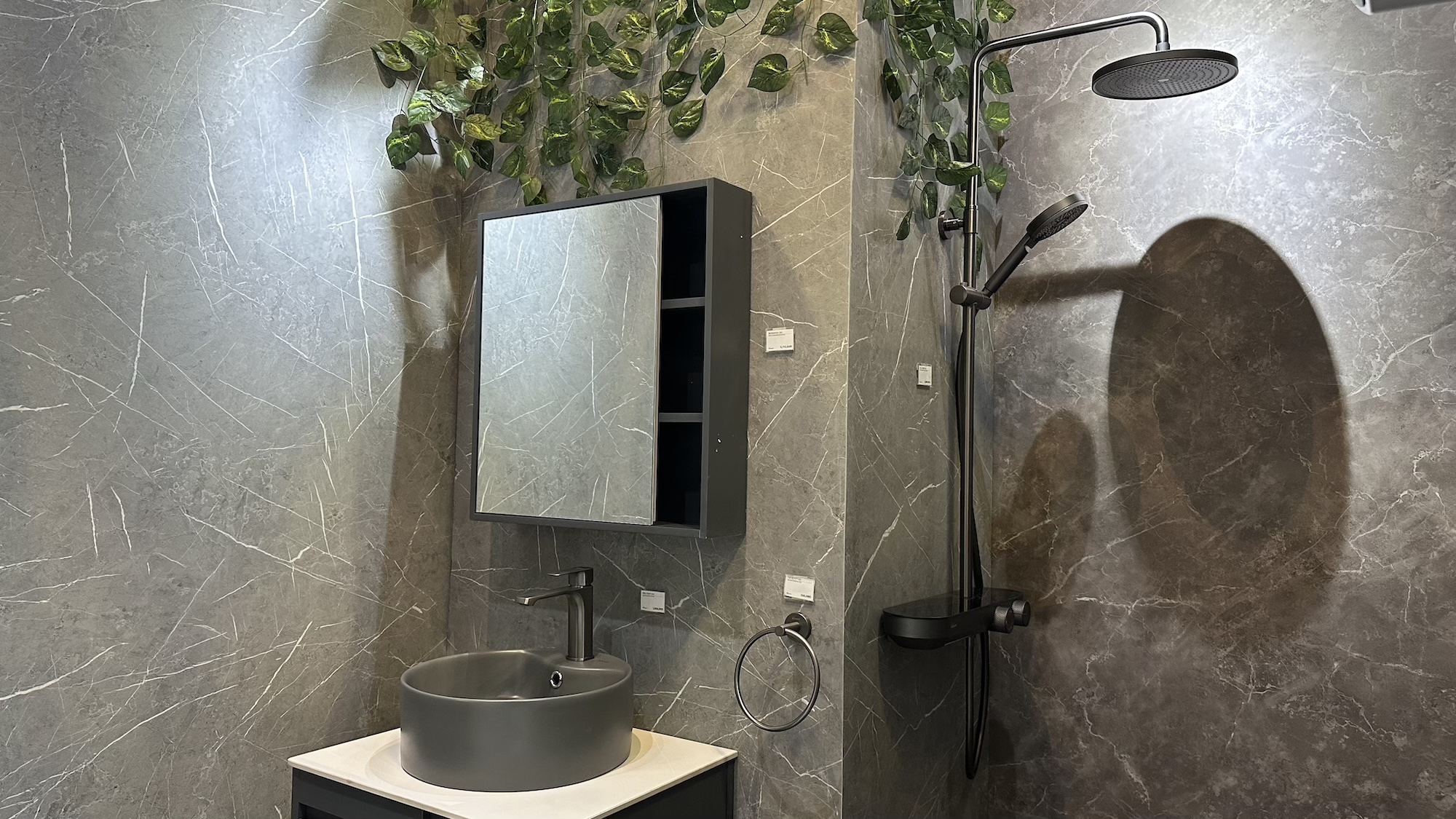Wasser Hadirkan Kubik One, Shower Premium Berdesain Minimalis dengan Teknologi Hemat Air untuk Hunian Modern